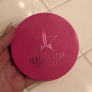 Jeffree Star mystery frost